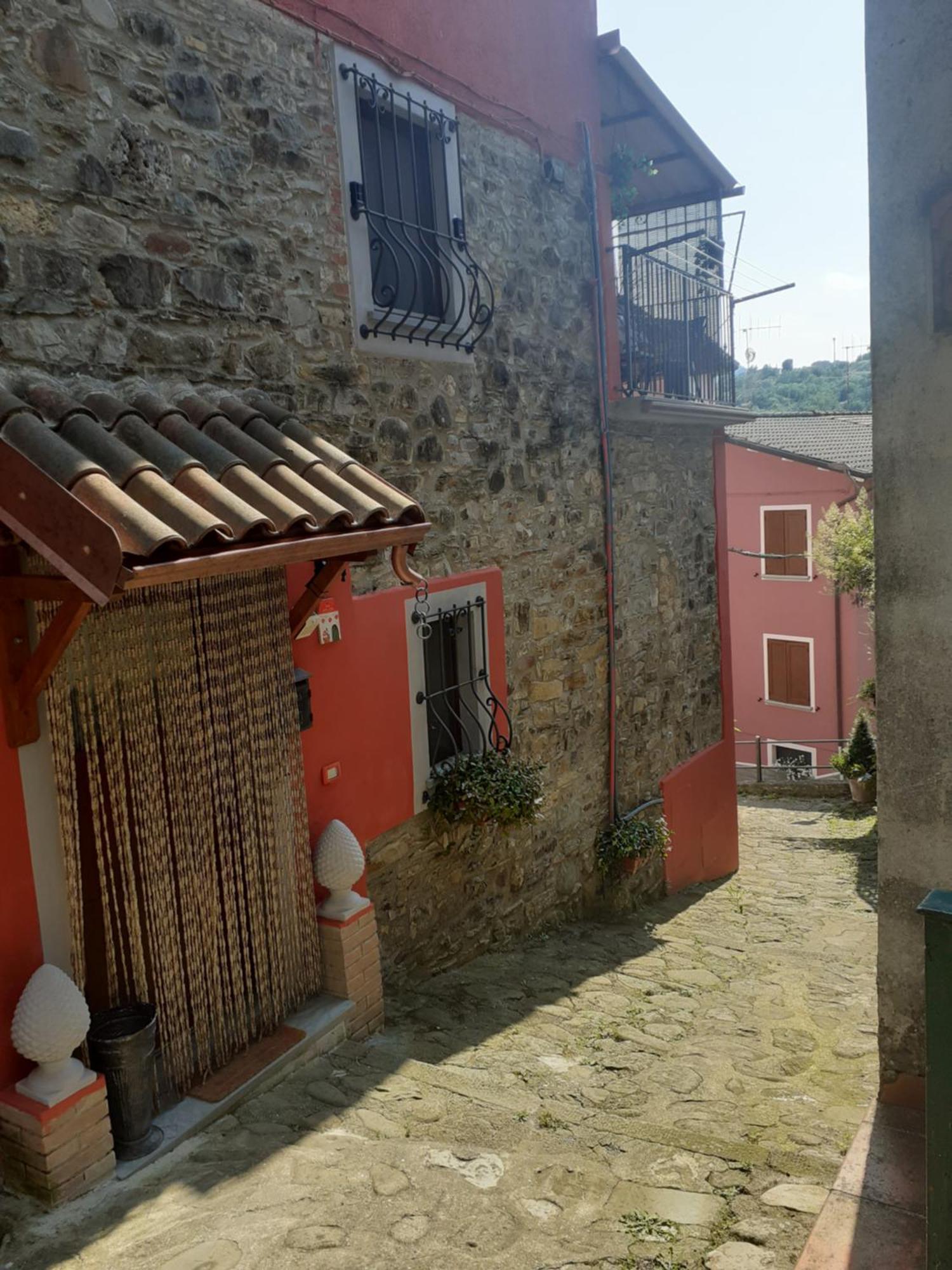 Casa Dolce Casa Di Rosy E Roby Apartment Bardine di San Terenzo Exterior photo